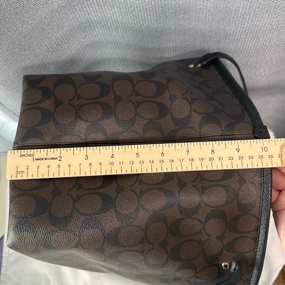 COACH WOMEN’S SIGNATURE STREET ZIP TOTE BLACK/ BROWN - Picture 13 of 15